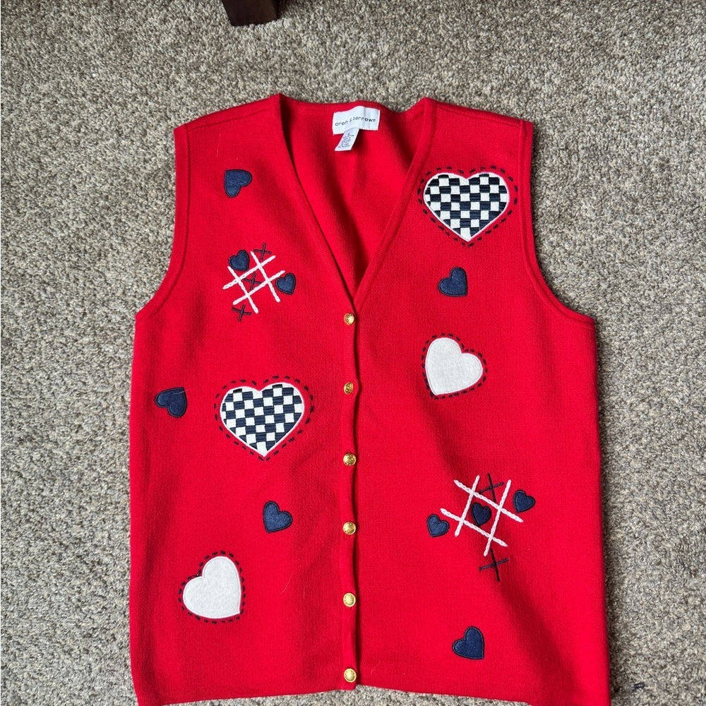 croft & barrow Red Sleeveless Heart Appliqué Vest